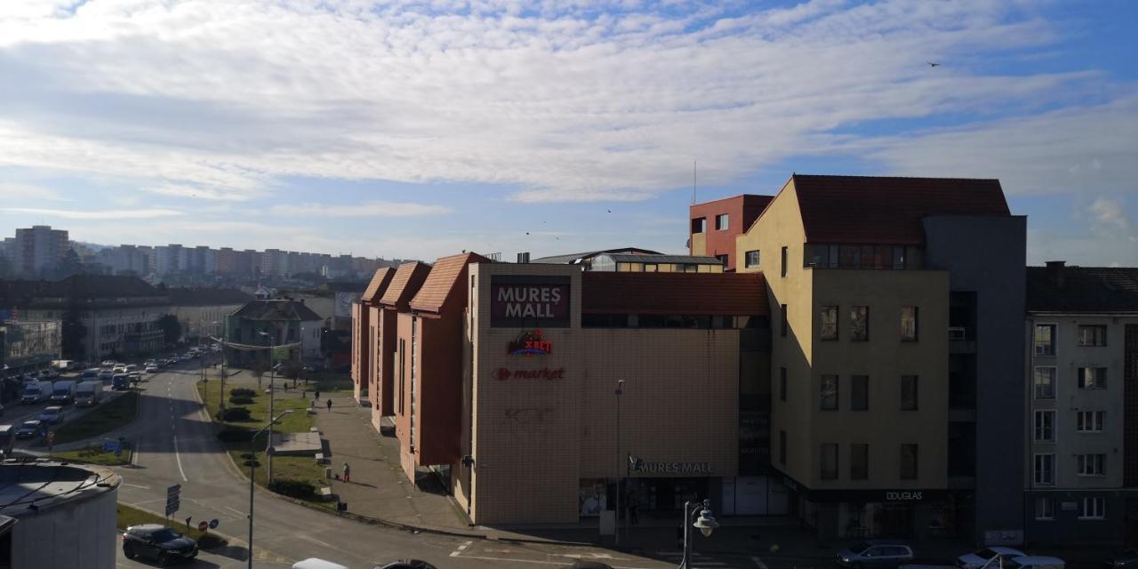 Center Diamond Apartment Targu Mures Exterior photo