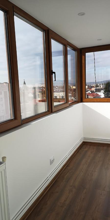 Center Diamond Apartment Targu Mures Exterior photo